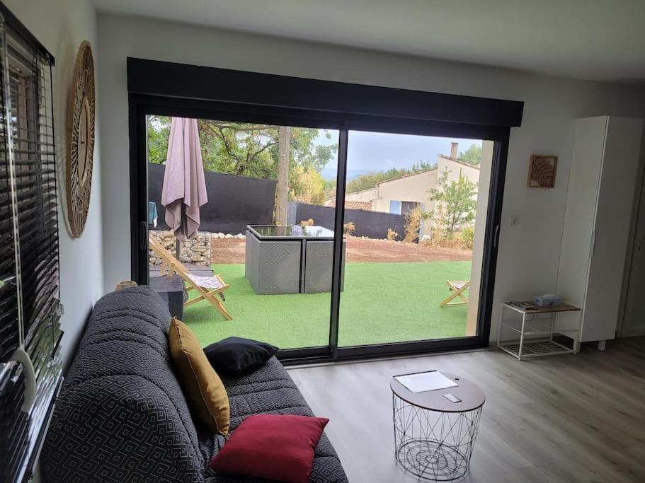 Appartement Tout Equipe En Rez-De-Jardin Entre Gard Et Ardeche Saint-Julien-de-Peyrolas Ngoại thất bức ảnh